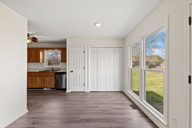 3105 Larson Ln, Clarksville, TN 37043