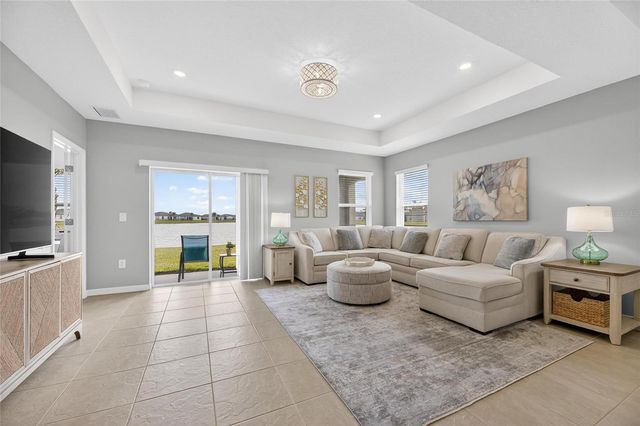 9825 LAST LIGHT GLEN, Parrish, FL 34219