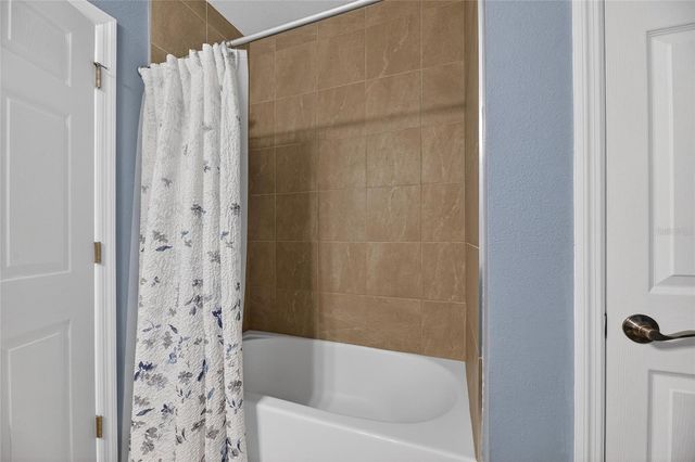 9825 LAST LIGHT GLEN, Parrish, FL 34219