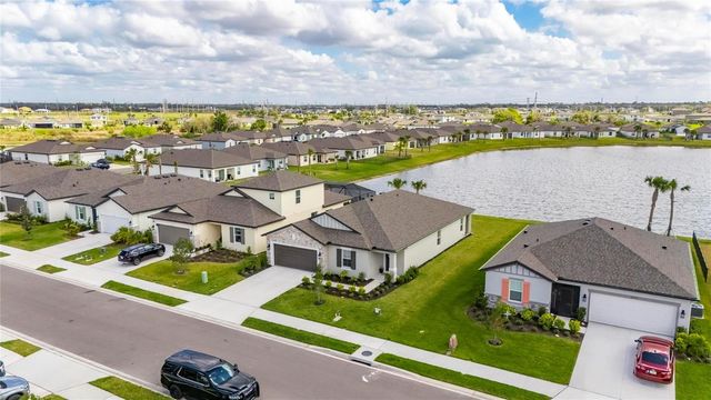 9825 LAST LIGHT GLEN, Parrish, FL 34219