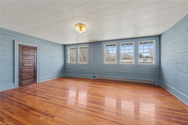 402 E Main Street, Boonville, NC 27011