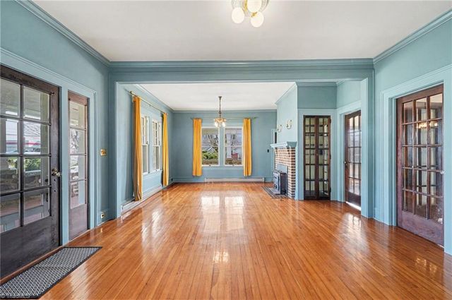 402 E Main Street, Boonville, NC 27011