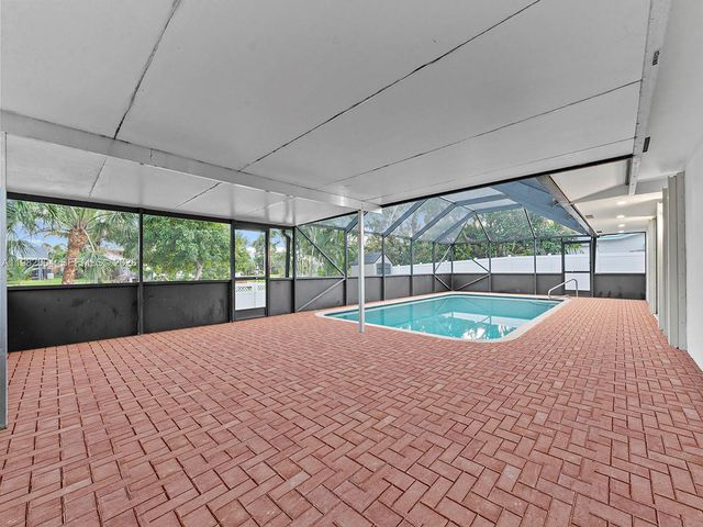 3130 NW 67th Ct, Fort Lauderdale, FL 33309