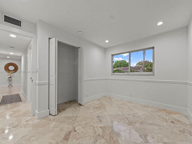 3130 NW 67th Ct, Fort Lauderdale, FL 33309