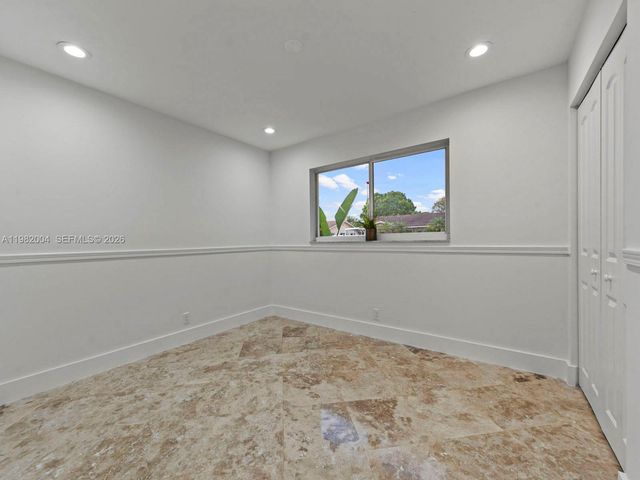 3130 NW 67th Ct, Fort Lauderdale, FL 33309