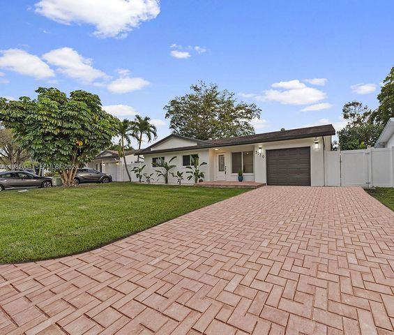 3130 NW 67th Ct, Fort Lauderdale, FL 33309