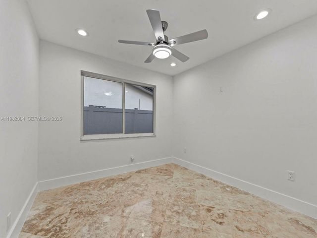 3130 NW 67th Ct, Fort Lauderdale, FL 33309