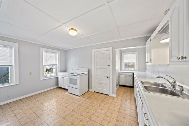 26-28 Newton 1, Braintree, MA 02184