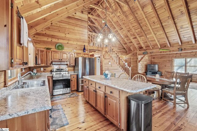 348 Peninsula Drive, Anderson, SC 29626