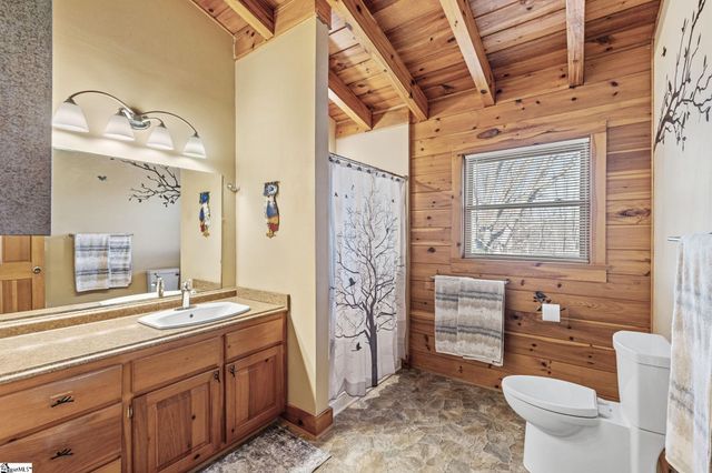 348 Peninsula Drive, Anderson, SC 29626