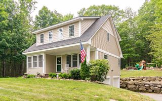 94 High Meadows Drive, Deerfield, NH 03037