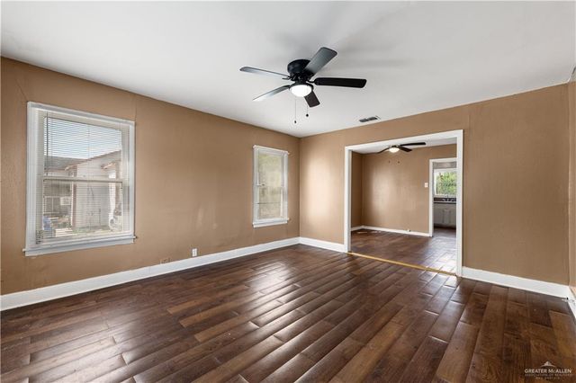 909 E Buchanan E Street, Harlingen, TX 78550