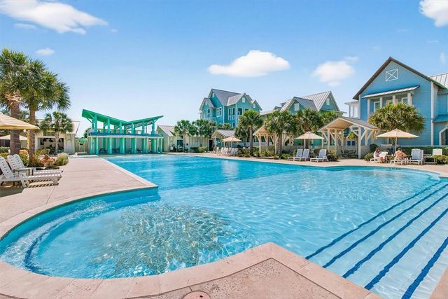 761 Silverleaf St, Port Aransas, TX 78373