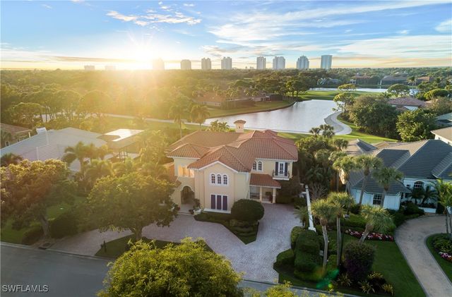 3351 Creekview DR, Bonita Springs, FL 34134