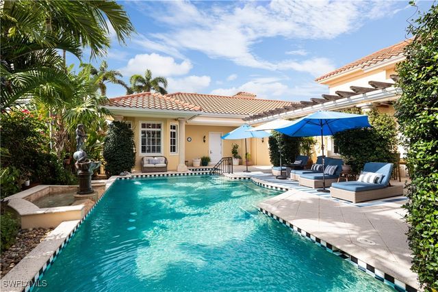 3351 Creekview DR, Bonita Springs, FL 34134