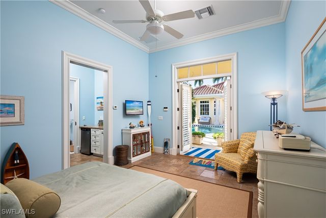 3351 Creekview DR, Bonita Springs, FL 34134