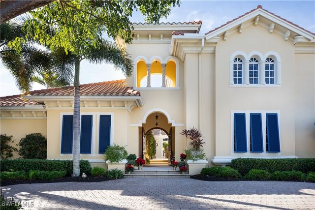 3351 Creekview DR, Bonita Springs, FL 34134