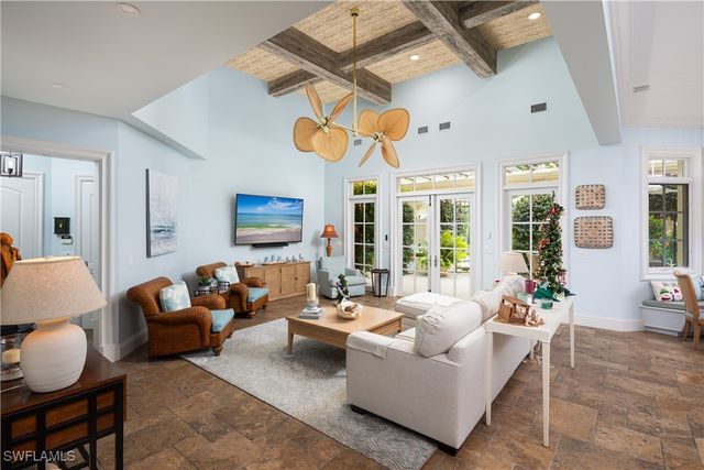 3351 Creekview DR, Bonita Springs, FL 34134