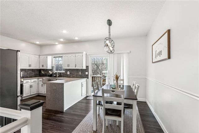 10502 N Wallace Avenue, Kansas City, MO 64157