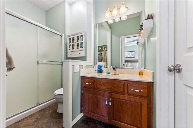 10502 N Wallace Avenue, Kansas City, MO 64157