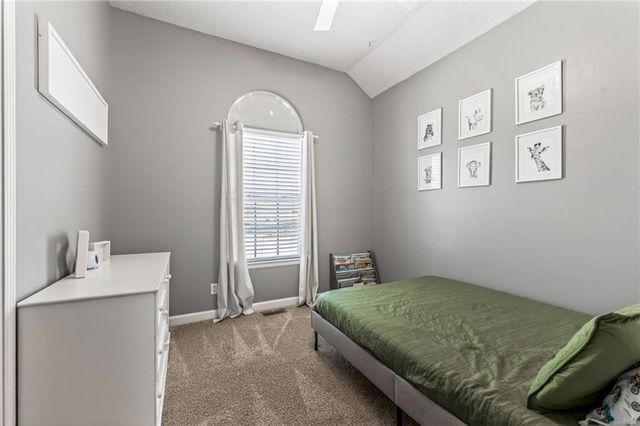 10502 N Wallace Avenue, Kansas City, MO 64157