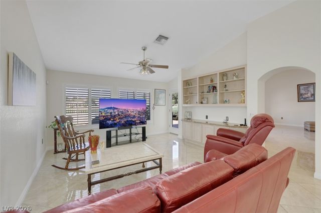 2921 Golf Links Drive, Las Vegas, NV 89134