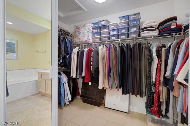 2921 Golf Links Drive, Las Vegas, NV 89134