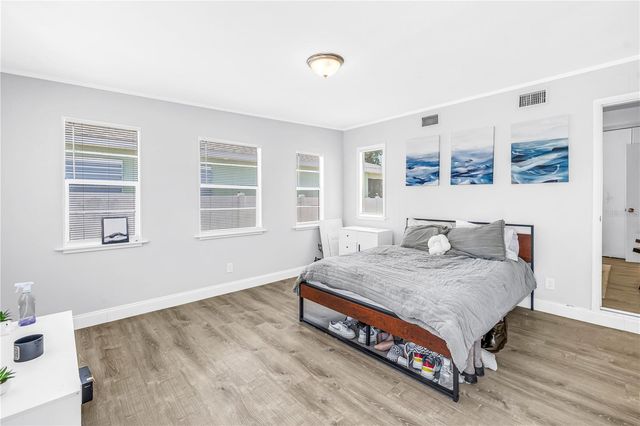 4729 12TH AVENUE S, St Petersburg, FL 33711