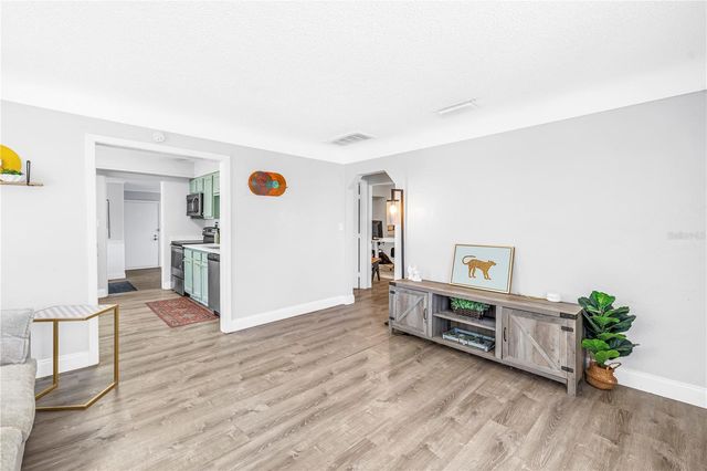 4729 12TH AVENUE S, St Petersburg, FL 33711