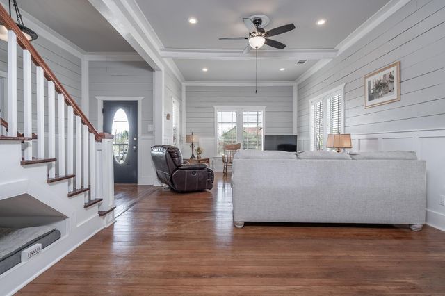 300 Herrin ST, Coupland, TX 78615