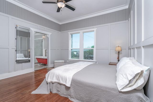 300 Herrin ST, Coupland, TX 78615