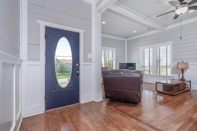 300 Herrin ST, Coupland, TX 78615