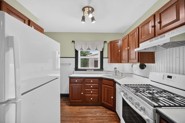 1006 Johnson Street, Des Moines, IA 50315
