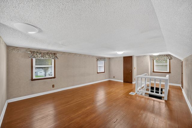 1006 Johnson Street, Des Moines, IA 50315