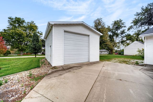 1006 Johnson Street, Des Moines, IA 50315