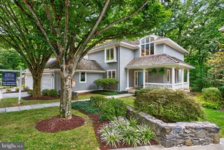 1585 REGATTA LN, Reston, VA 20194