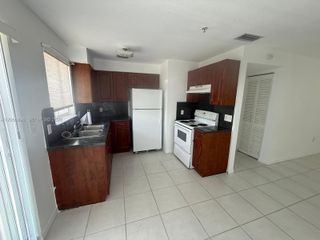1453 SW 3 Street 303, Miami, FL 33135