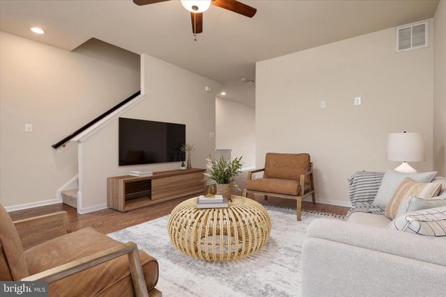 8339 DAYDREAM CRES, Pasadena, MD 21122