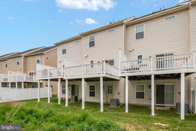 8339 DAYDREAM CRES, Pasadena, MD 21122