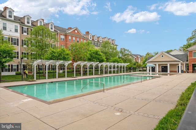 8339 DAYDREAM CRES, Pasadena, MD 21122