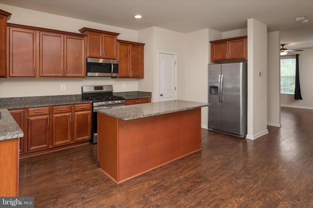 8339 DAYDREAM CRES, Pasadena, MD 21122