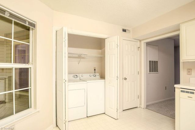2680 Ingleside Drive 2B, High Point, NC 27265