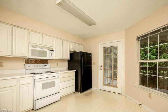 2680 Ingleside Drive 2B, High Point, NC 27265