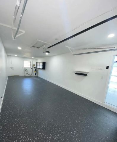 835 Andrew Redding Road 1, Lantana, FL 33462