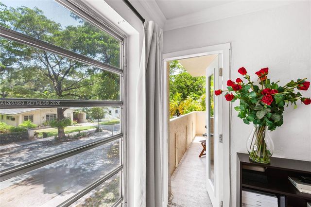 1650 S Le Jeune Road 105, Coral Gables, FL 33134