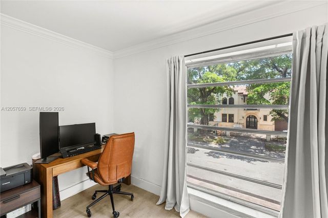 1650 S Le Jeune Road 105, Coral Gables, FL 33134