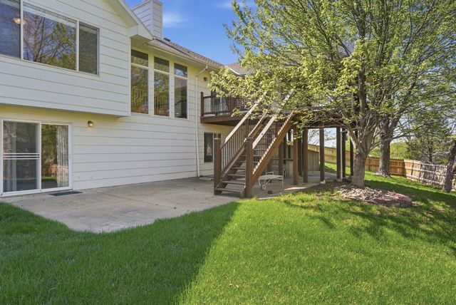 1414 Clubhouse Ct, Andover, KS 67002