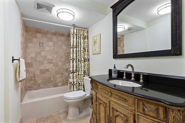 899 Jeffery Street 201, Boca Raton, FL 33487