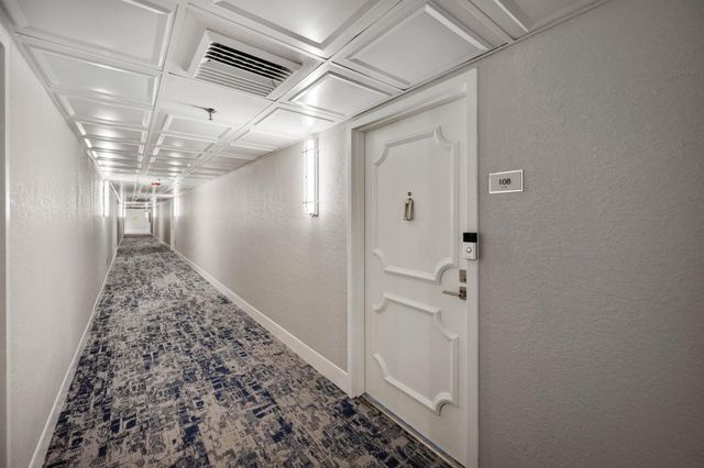 899 Jeffery Street 201, Boca Raton, FL 33487