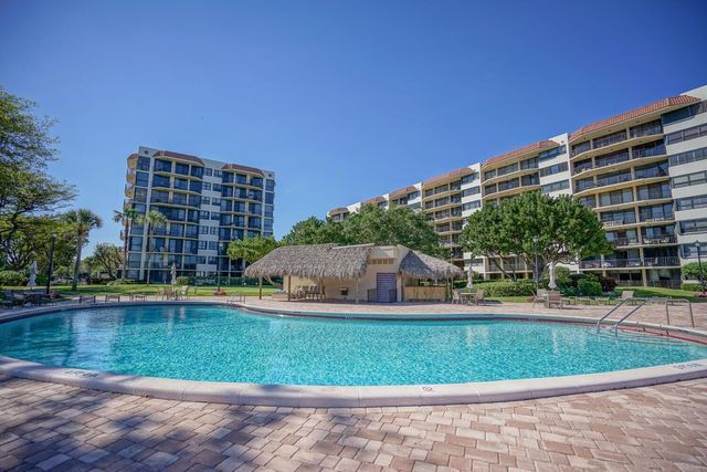 899 Jeffery Street 201, Boca Raton, FL 33487